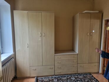 токмок шифонеры: Продаю все вместе спальный гарнитур комплект шкаф тумба для