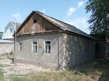 с связи с переездом: Дом, 60 м², 3 комнаты, Старый ремонт