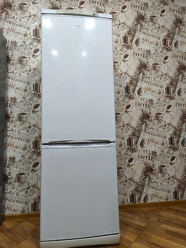 Soyuducular: İşlənmiş 2 qapılı Indesit Soyuducu Satılır, rəng - Ağ — 3