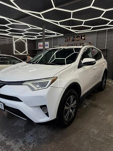 Toyota: Toyota RAV4: 2018 г., 2.5 л, Автомат, Бензин, Кроссовер — 9