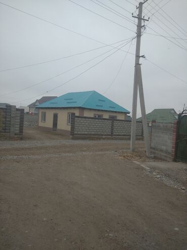 прием бу мебели бишкек в Кыргызстан | АВТОЗАПЧАСТИ: 100 м², 5 комнат, Бронированные двери, Парковка, Сарай