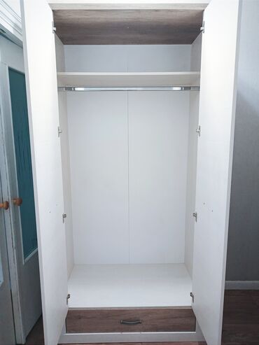 Шкафы для одежды: Шкаф для одежды, Прямой — 3