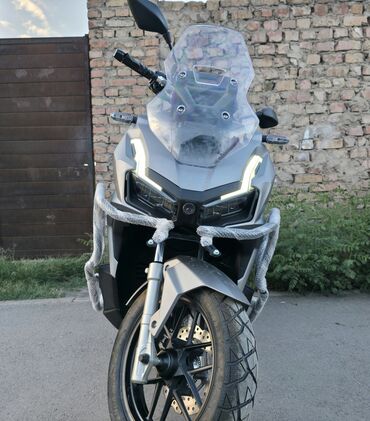 Скутеры: Макси-скутер 200 куб. см, Бензин, Новый — 4