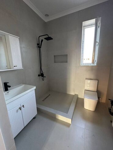 продаю пол дом район рабочий городок: Дом, 122 м², 5 комнат, Агентство недвижимости, Дизайнерский ремонт