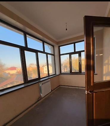 Долгосрочная аренда домов: 420 м², 7 комнат, Утепленный — 23