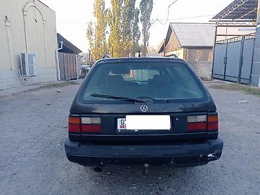состояние отлично: Volkswagen Passat: 1991 г. — 4