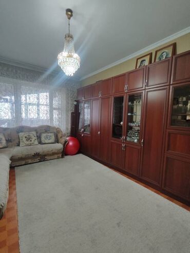 2 комнатная квартира в бишкеке купить: 3 комнаты, 80 м², 106 серия, 9 этаж, Косметический ремонт