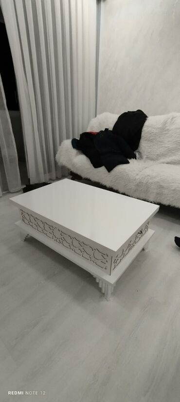 Masalar: Jurnal masası, Yeni, Açılan, Laminat, Dördbucaq masa — 8