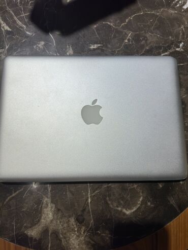 Apple MacBook: İşlənmiş Apple MacBook, 13.1 ", Intel Core i5, 128 GB, Ünvandan götürmə