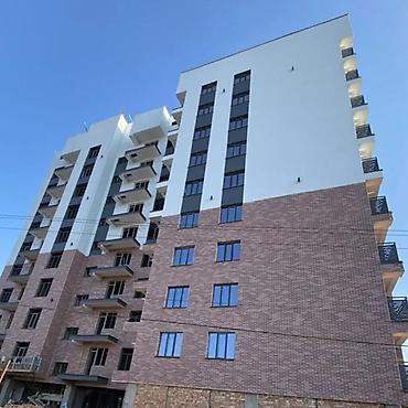 2 комнаты, 67 м², ул. Баха Элитка, 10 этаж, ПСО (под самоотделку)