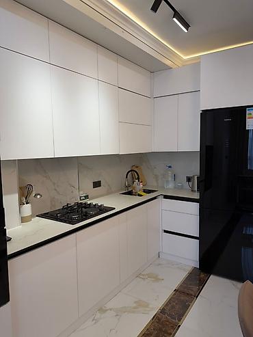 Долгосрочная аренда квартир: 2 комнаты, Риэлтор, Без подселения, С мебелью полностью — 3