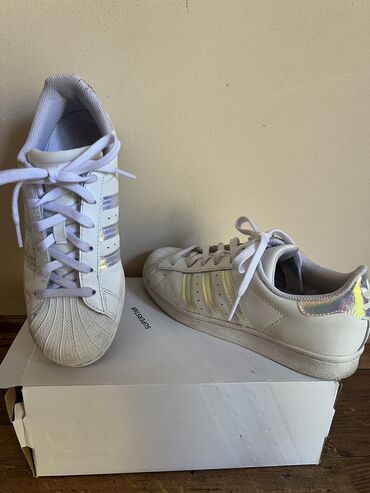 farmerke zenske legend: Adidas, 38, color - White