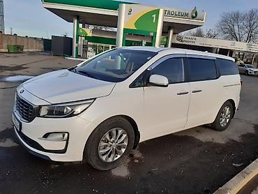 Kia: Kia Carnival: 2018 г., 2.2 л, Автомат, Дизель, Минивэн — 10