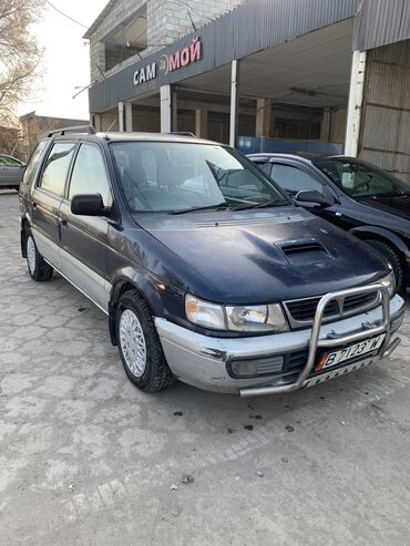 Mitsubishi: Mitsubishi Space Wagon: 1995 г., 2 л, Автомат, Дизель, Минивэн