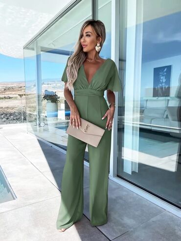 Kombinezoni: Kombinezon: 2400 dinara
NOVI MODEL!!! — 11