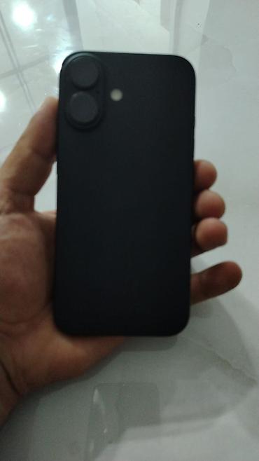 Iphone 16 sadə 128 gb 100% pil Ustada olmuyubdu,kreditdə olmuyubdu
