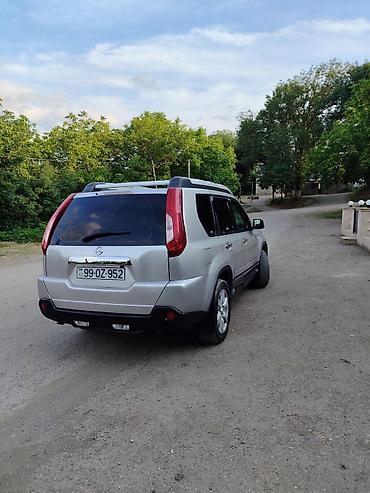 avtomobil aksesuarlar: Nissan X-Trail – gümüşü rəngli, 5 qapılı Su maşın əla vəziyyətdədir — 4