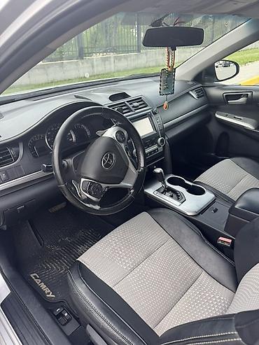 2 8: Toyota Camry: 2014 г., 2.5 л, Автомат, Бензин, Седан — 8