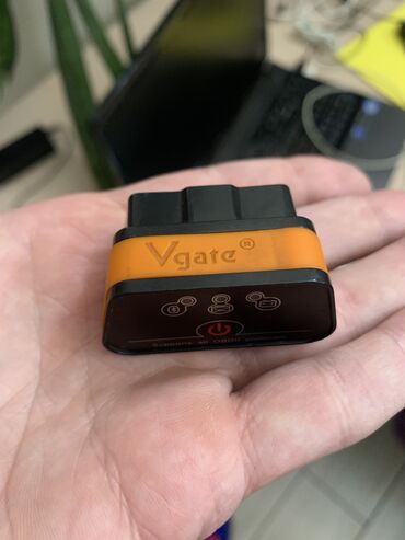 купить диагностический сканер для авто: Продаю диагностический сканер Vgate icar