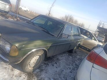 продажа мерседес 124: Mercedes-Benz W123: 1982 г., 2.3 л, Механика, Бензин, Седан