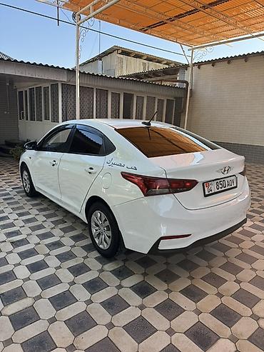 лак авто: Hyundai Solaris: 2017 г., 1.6 л, Автомат, Бензин, Седан — 3