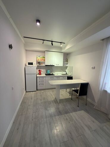 Долгосрочная аренда домов: 73 м², 2 комнаты — 6