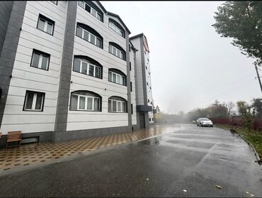 сдаю комнату гостиничнего типа: 2 бөлмө, 75 кв. м, Элитка, 4 кабат, ПСО (өзү оңдоп түзөтүп бүтүү үчүн)