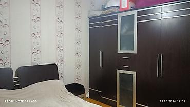 sabranda satilan evler: 3 otaqlı mənzil – daxili plan və təchizat - taxta tavan, - Yataq — 9