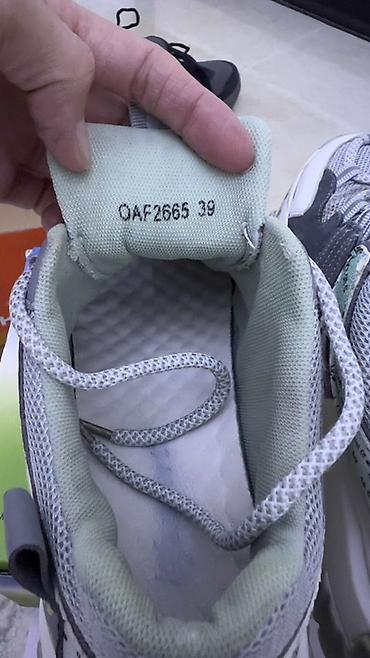 nike react: Кроссовки женские, летние, дышащие. Цена 500сом — 5