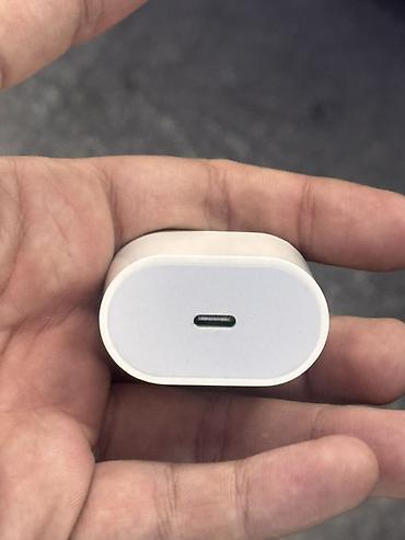 Adapterlər: Tecili satilir bugun alana endirim olunacag Apple 20W USB‑C Güc — 2