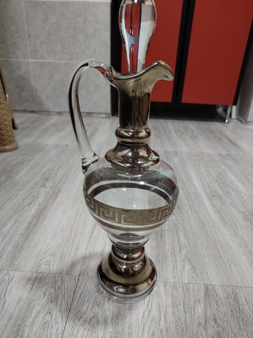 haçar desdi: Satılır. İşlənməyib. Təzədir. Qrafin və 6bakal.Ünvan Xırdalan
