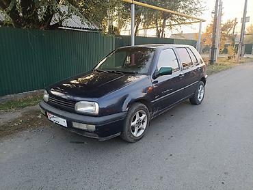 кочкор авто: Volkswagen Golf: 1994 г., 1.8 л, Кол менен иштөөчү, Бензин, Хетчбек — 5