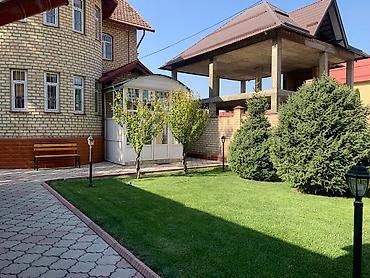 Продажа коттеджей и домов: Продаю особняк,в престижном районе !7 мкр .7 сот красная книгавсе at lalafo.kg — 2 Продажа коттеджей и домов: Продаю особняк,в престижном районе !7 мкр .7 сот красная книгавсе — 2