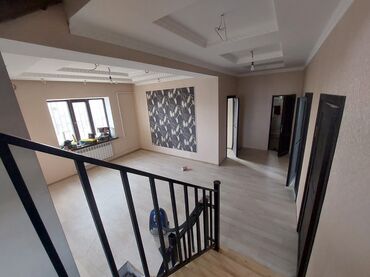 Продажа домов: Дом, 250 м², 9 комнат, Косметический ремонт — 9