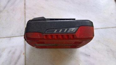 Ostali uređaji: 1. Parkside battery 18 V 1.5 Ah Pap 18 -1.5 A 2. 18 v Li ion baterija — 4