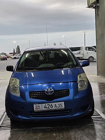 byd e1: Toyota Vitz: 2006 г., 1.3 л, Робот, Бензин, Хэтчбэк — 1