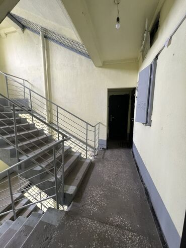 дома в воронцовке: 1 бөлмө, 43 кв. м, Жеке план, 4 кабат, Эски ремонт