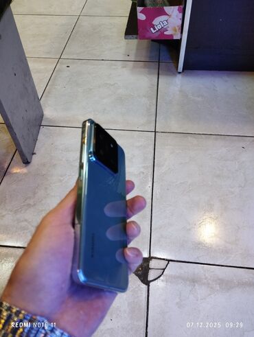 Xiaomi: Xiaomi 14, 512 GB, rəng - Yaşıl, 
 Sensor, Barmaq izi, Simsiz şarj — 1