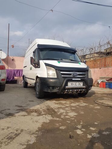 volkswagen фургон: Yukdasima xidmeti bolgelere ve seherdaxili