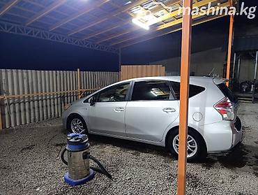 mers c class: Toyota Prius: 2016 г., 1.8 л, Автомат, Гибрид, Универсал — 3