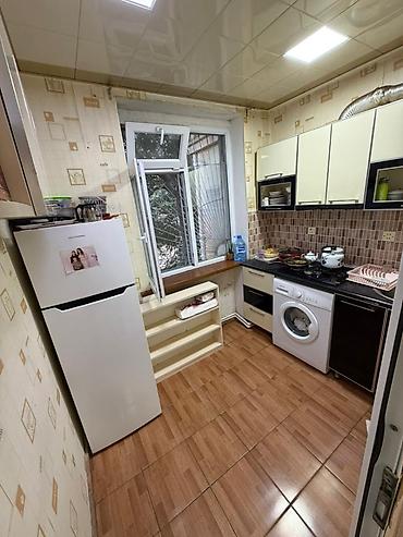 Недвижимость: Diqqət! 1 nəfər otaq yoldaşı xanım axtarılır. evde ana və 9 yaşlı — 2