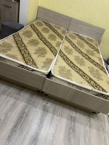 парные номера: Продаю кровати две детские с матрасом, самовывоз