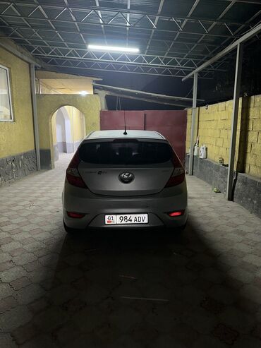 Hyundai: Hyundai Accent: 2011 г., 1.4 л, Автомат, Бензин, Хэтчбэк — 3