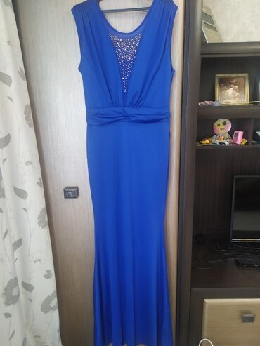 голубое вечернее платье: Вечернее платье, Длинная модель, Без рукавов