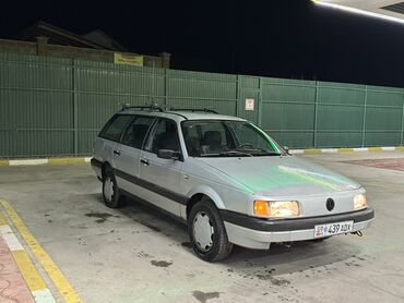 Volkswagen: Volkswagen Passat Variant: 1988 г., 1.8 л, Механика, Бензин, Универсал — 4