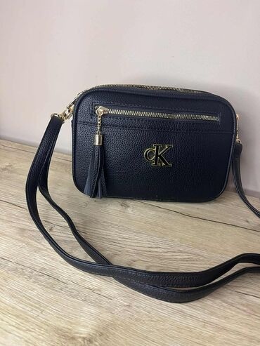 Torbe: Torba oko struka, Chloé, Materijal: Lakovana koža — 16