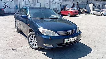 Toyota: Toyota Camry: 2003 г., 2.4 л, Механика, Бензин, Седан — 2