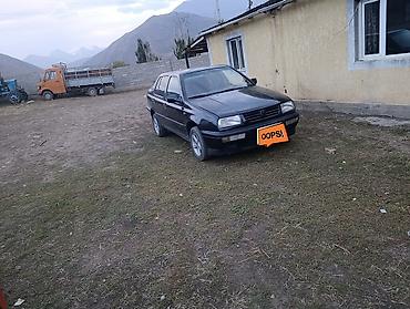 Volkswagen Vento: 1996 г., 1.5 л, Вариатор, Бензин, Седан
