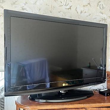 Телевизор LG с плоским экраном, диагональ ориентировочно 40–42 дюйма at lalafo.kg Телевизор LG с плоским экраном, диагональ ориентировочно 40–42 дюйма
