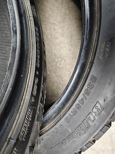Продаю зимние шины 1. BRIDGESTONE 235/45 R 18 ТОЛЬКО ПАРА! ЦЕНА 3000